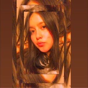 Meet your Posher, Karina